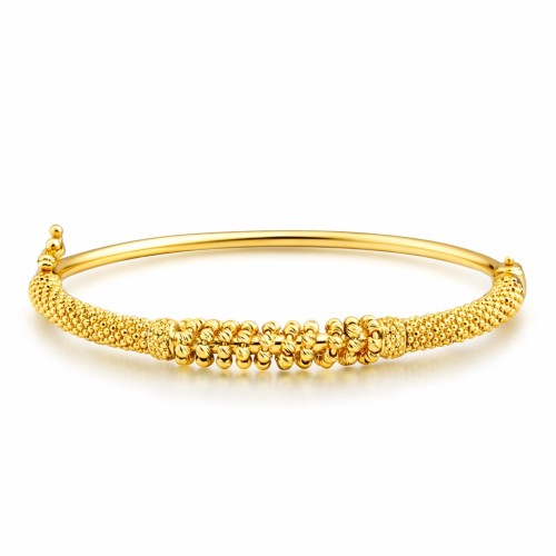 Декоративный браслет из золота