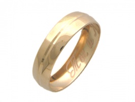 Золотое обручальное кольцо 