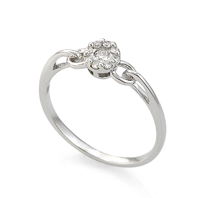 Кольцо из белого золота с бриллиантом