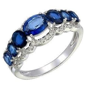 Кольцо из белого золота с сапфиром